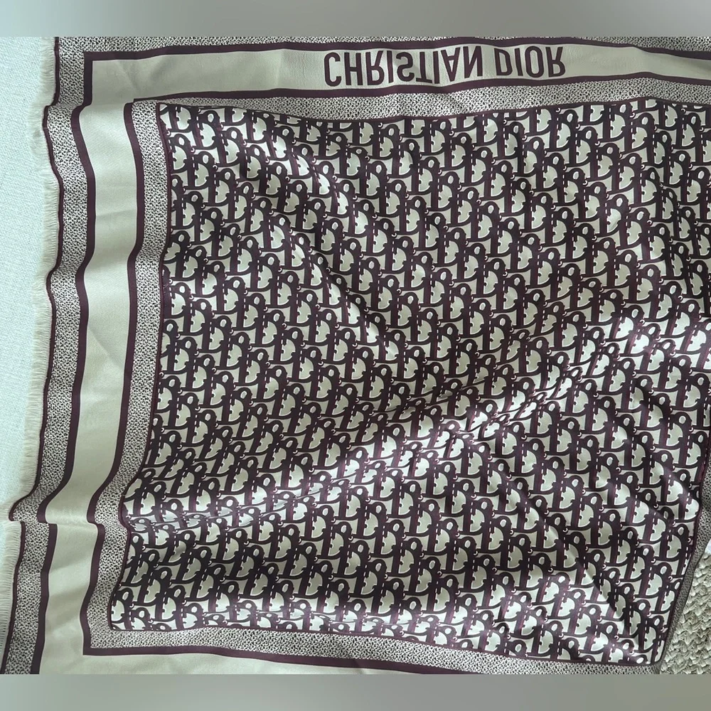 Excellent condition Christian Dior scarf